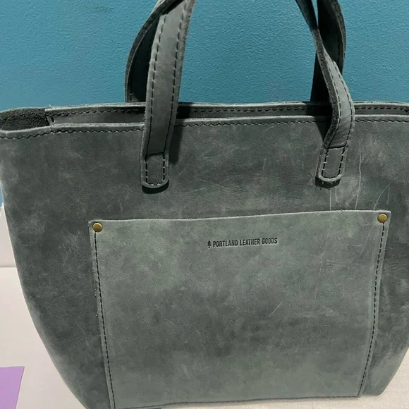 Portland leather goods Storm Medium Crossbody Tote - Picture 7 of 9